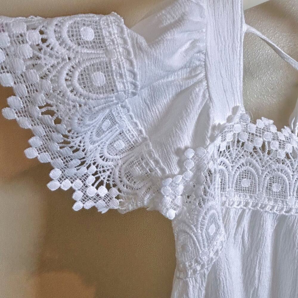 White Crochet Lace Women's Blouse